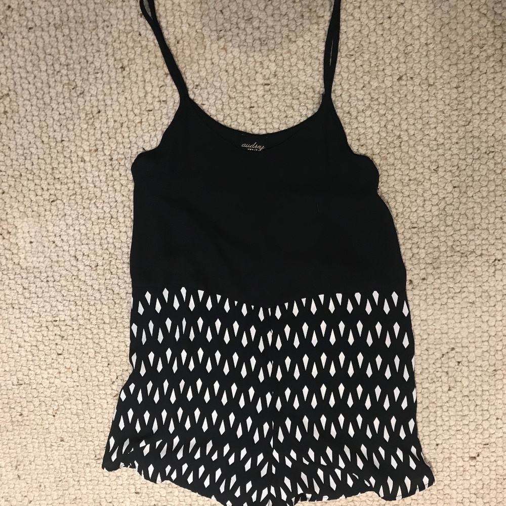 Audry Black and Diamond Print Romper